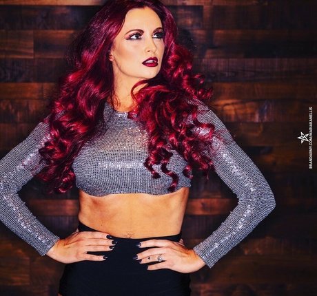 Maria Kanellis model high quality pics