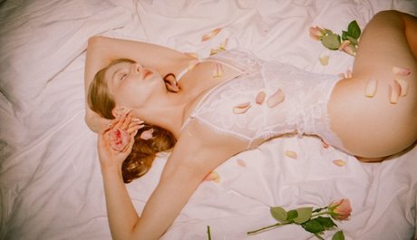 Amelia Korczak adult star pics