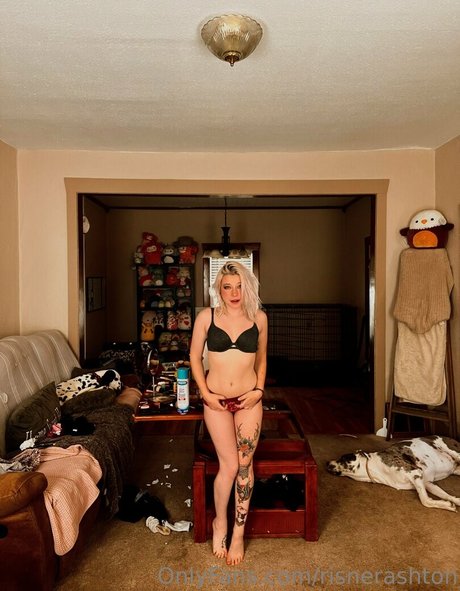 loveslovely pornographic actress picture