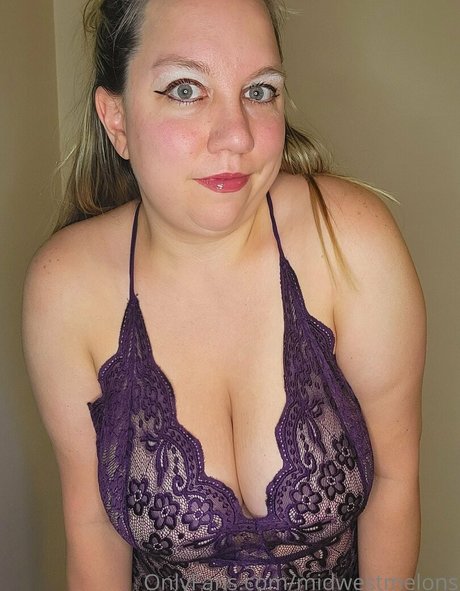 midwestmelons nudes pornstar photo