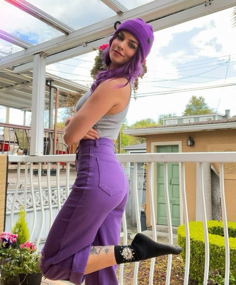 Pykamusic Pyka model adult pics