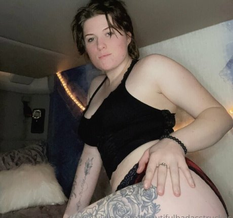 Jessica Melton model sexy picture