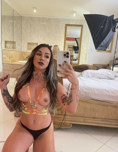 Cogumays pornstar nude pictures