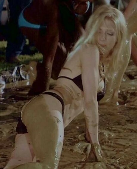 Katheryn Winnick high quality pornstar pics