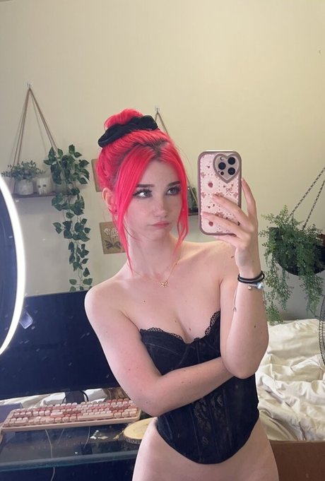 Danielle mercedie star pictures