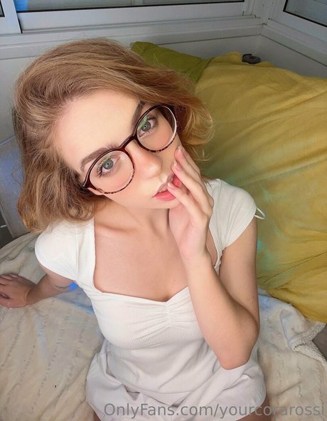 YourCoraRossi pornstar pics