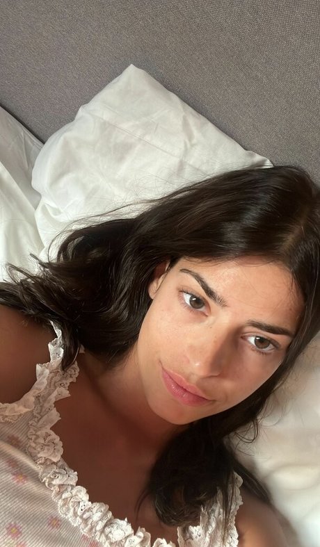 Develique nudes actress galleries