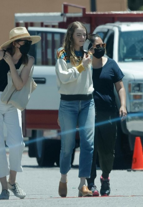 Emma Stone model naked picture