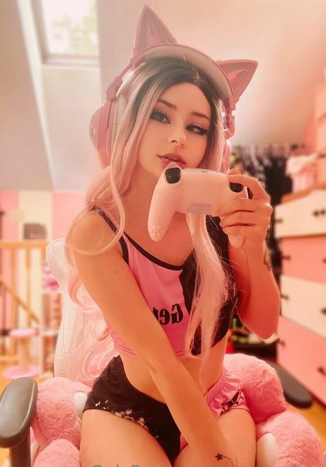 Hopeyhazbin model hd pics