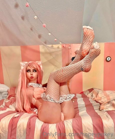 Hopeyhazbin erotic model gallery