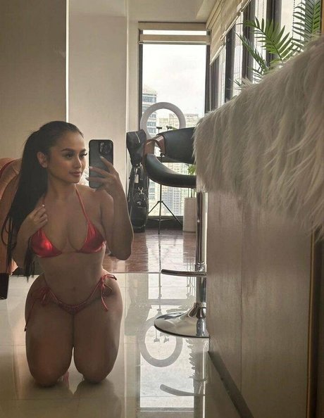 nessatnight perfect model pic