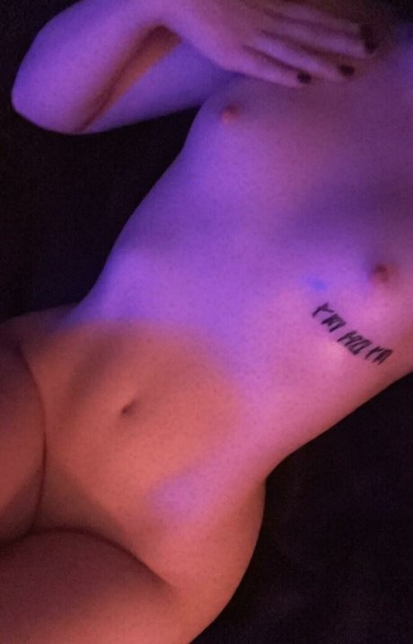 littl3missd00msd4y high quality model img