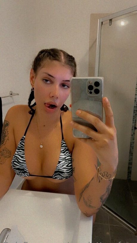 scarlettrayfree model pornographic galleries