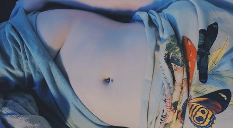 frazzledflower perfect model pic