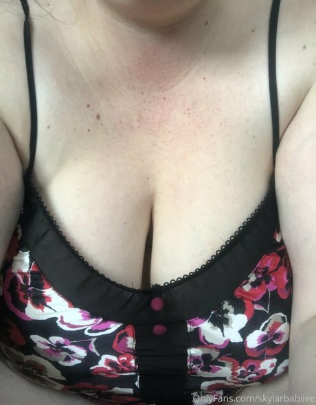 skylarbabiiee star erotic galleries