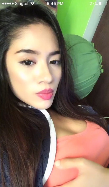 Lenny Emelda sexy pornstar pics