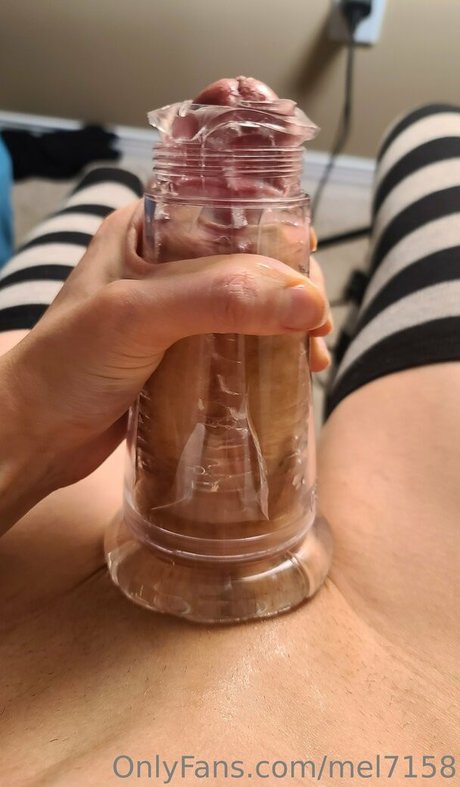 Mel7158 star exclusive img