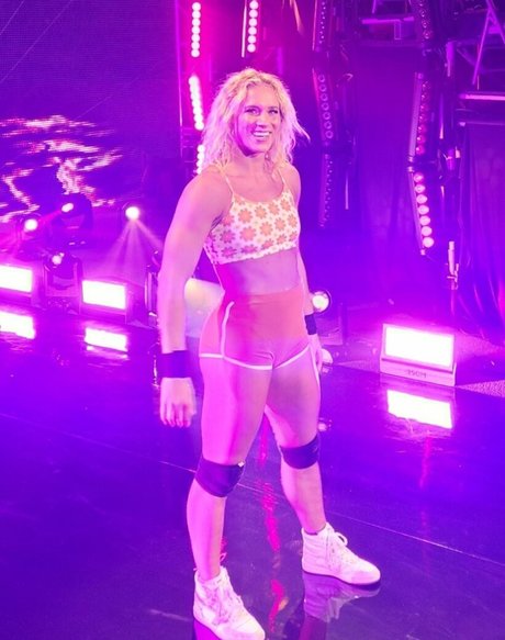 Sol Ruca star archive