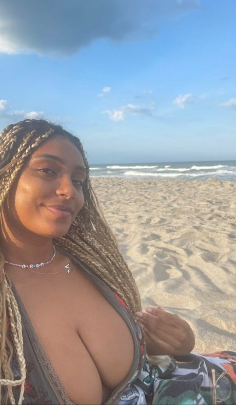 planterriah model nude pic