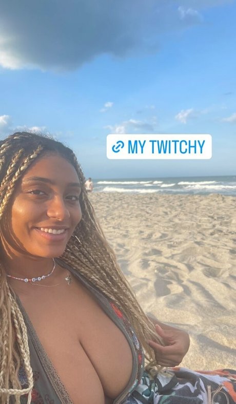 planterriah free actress pics