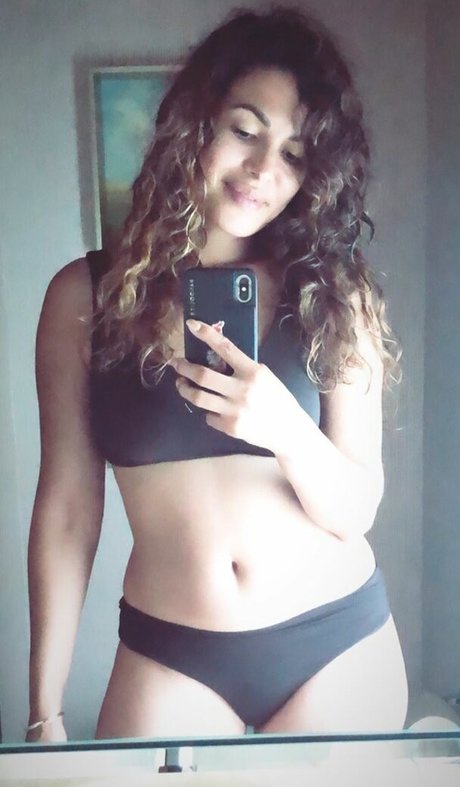 Nadine Velazquez pornstar exclusive pics