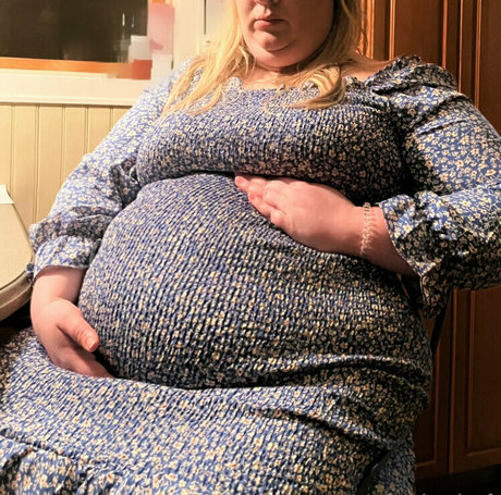 myfatblondegf model high quality img