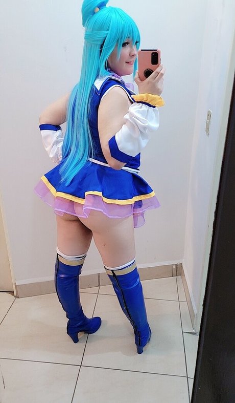 RoxiiCosplay beautiful model pic