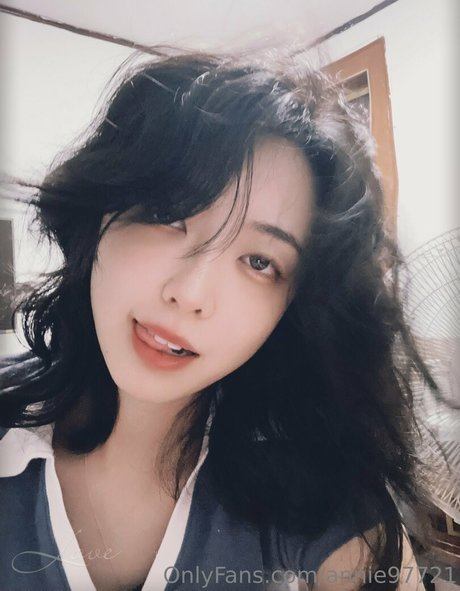 annie97721 nice actress gallery