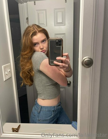 Lailadelstar sexy star pic