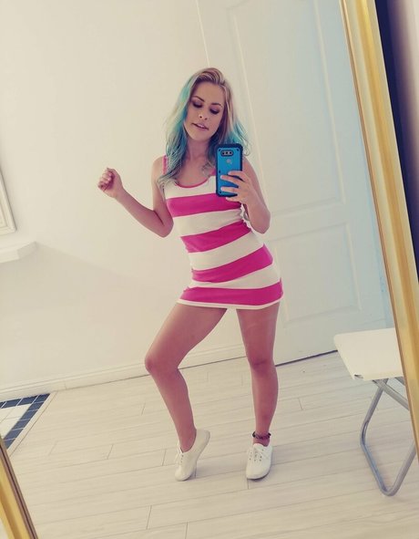 lillillylitxxx hd pornstar gallery