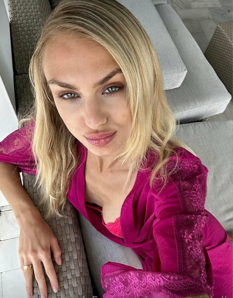 gigixgossiptalk star xxx gallery