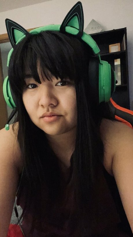 toetalwreck model porn pictures