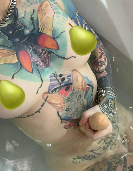 inkedines model hot pic