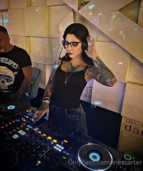 inkedines nice model photo