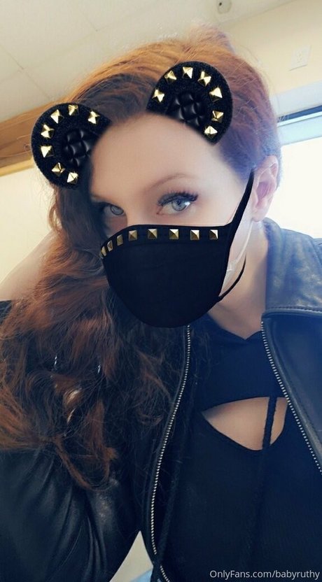 babyruthy sexy pornstar picture