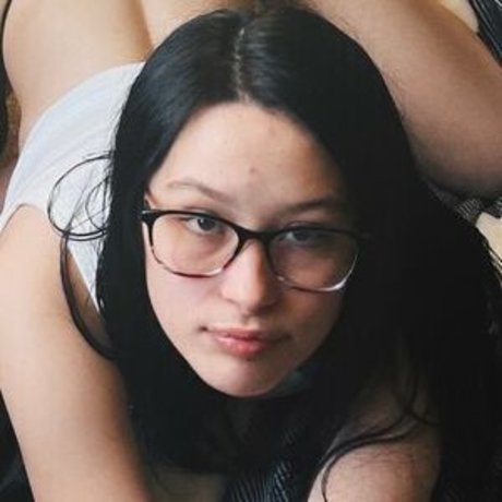 ssavynicolee pornstar hot image