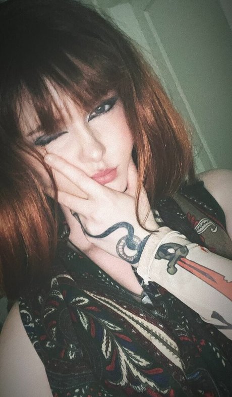 avaandwar sex pornstar img