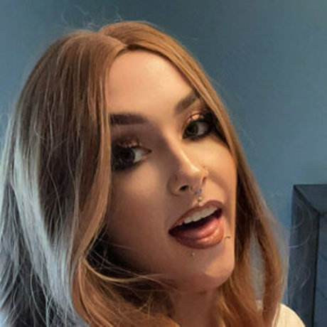 bellecurvesfree porn star pic