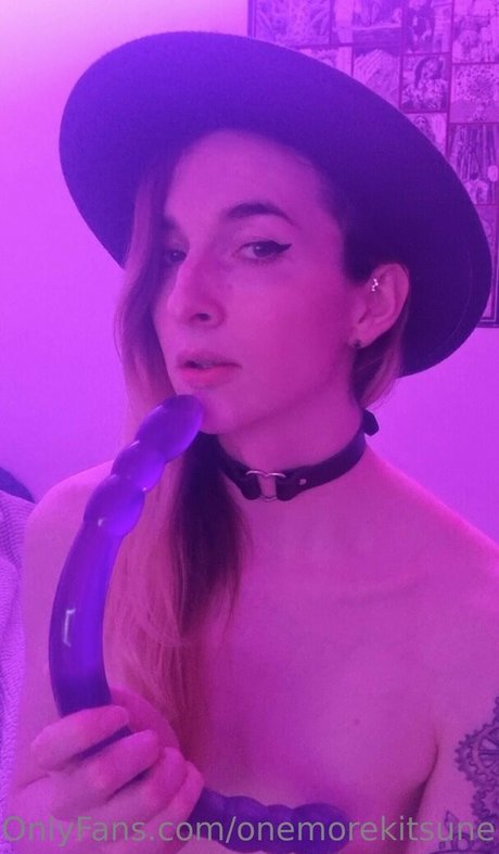 lilykitsune star sexy gallery