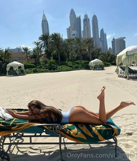 vi angel free star archive