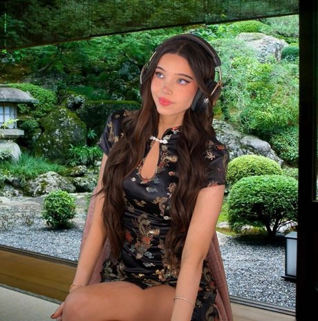 lydiaviolet sex star image