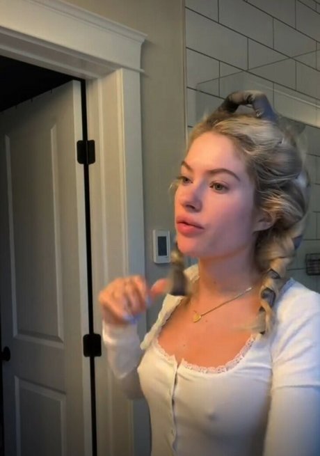 Claudia Walsh pornstar nude galleries