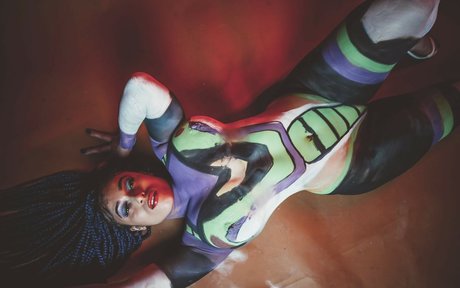 safiyaswrld model hot pictures