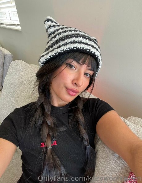 kozywoolkween star erotic gallery