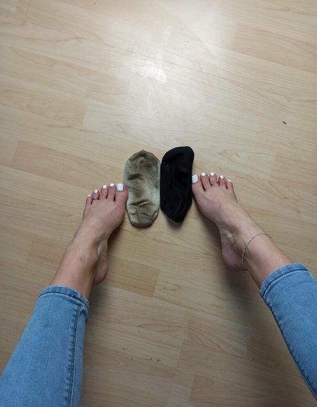 emmyfeetandsocks beautiful model galleries