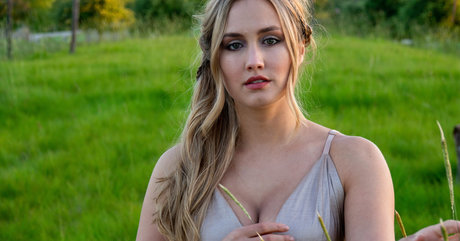 Naomi Kyle perfect pornstar photo