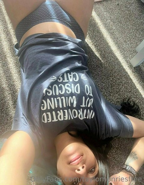 taylorhenriesfree high quality star photos