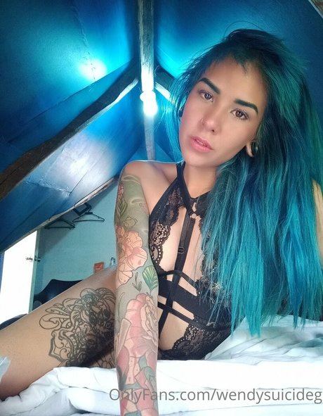 wendysuicideg pornographic model pic