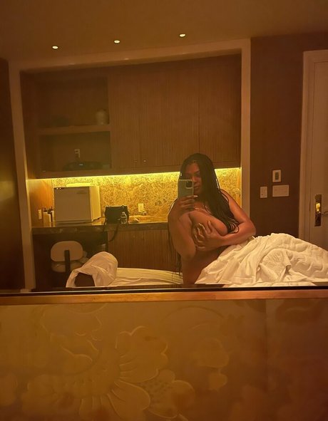 justomi star pretty images