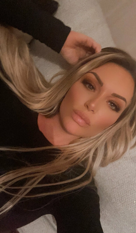 jennahoskins erotic actress picture